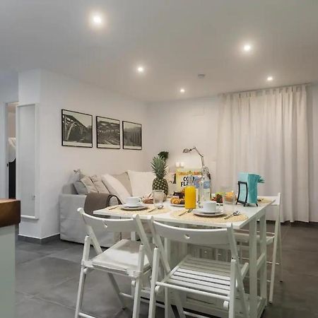 バレンシアApartamento Cerca Del Mar, Del Puerto Y Del Centroアパートメント エクステリア 写真