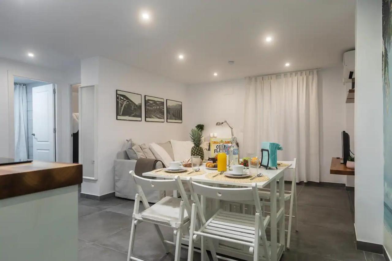 バレンシアApartamento Cerca Del Mar, Del Puerto Y Del Centroアパートメント エクステリア 写真