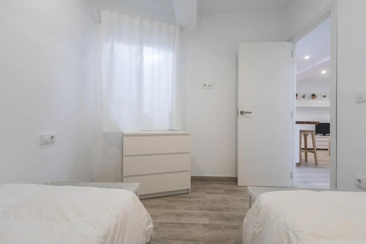 バレンシアApartamento Cerca Del Mar, Del Puerto Y Del Centroアパートメント エクステリア 写真
