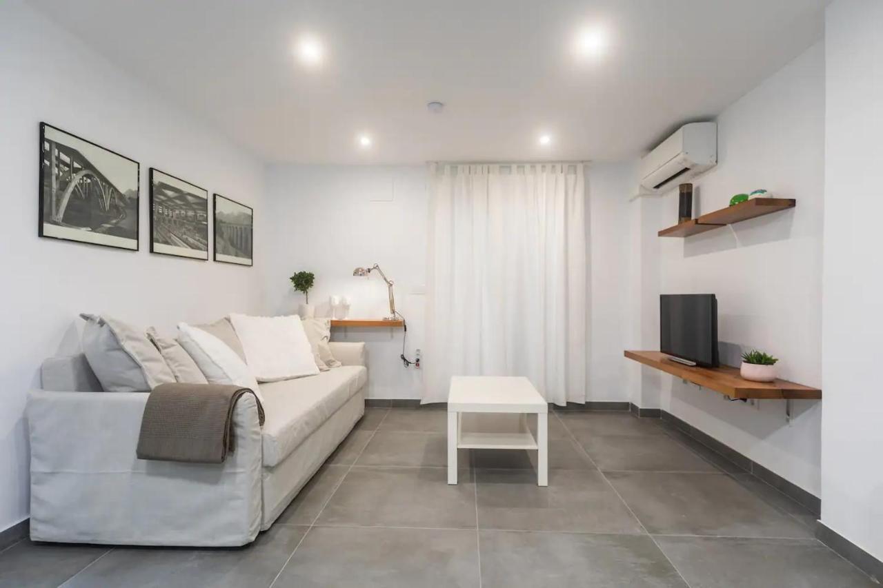 バレンシアApartamento Cerca Del Mar, Del Puerto Y Del Centroアパートメント エクステリア 写真